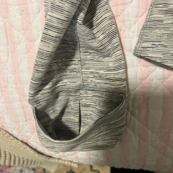 Lululemon Athletic Jacket - Picture 6 of 6